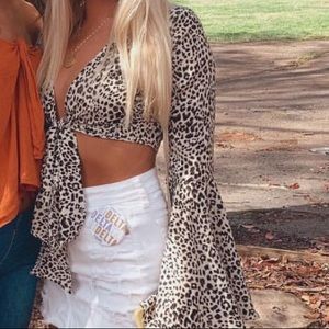Black & White Print Wrap top